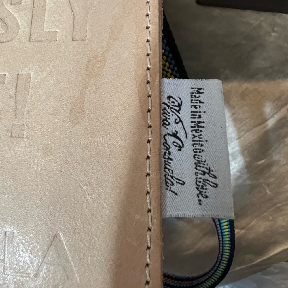 EUC Consuela Maya Everyday Tote - Picture 13 of 16